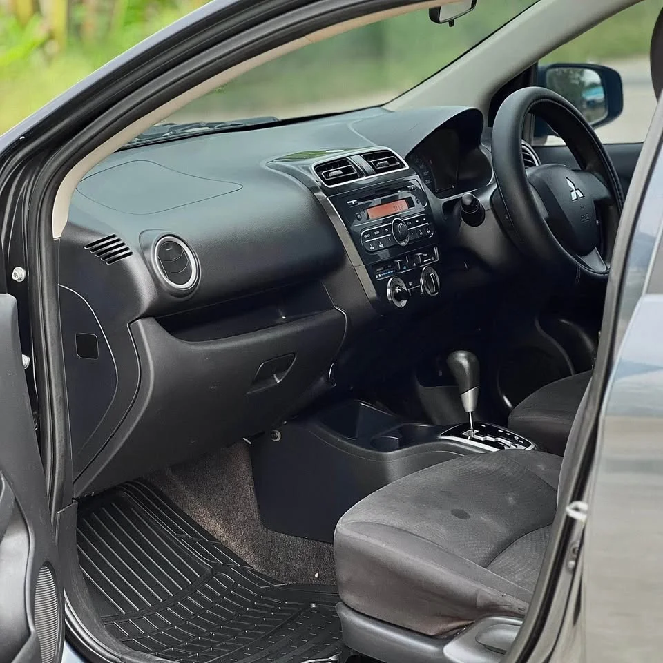 2014 Mitsubishi Attrage VI 2