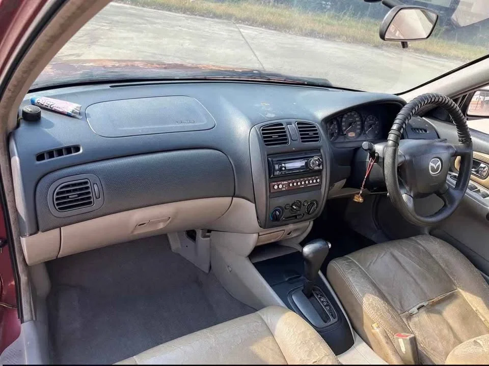 2003 Mazda 323 VIII 2