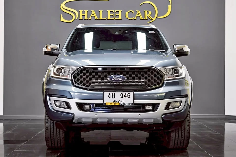 2019 Ford Everest II 2
