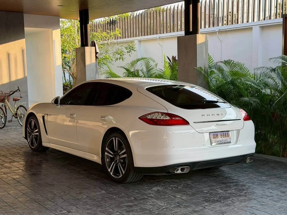 2012 Porsche Panamera I 2