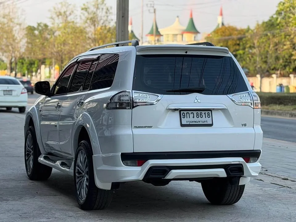 2012 Mitsubishi Pajero Sport II 3