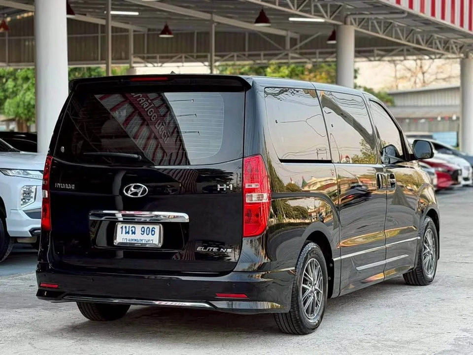 2023 Hyundai H-1 II 2