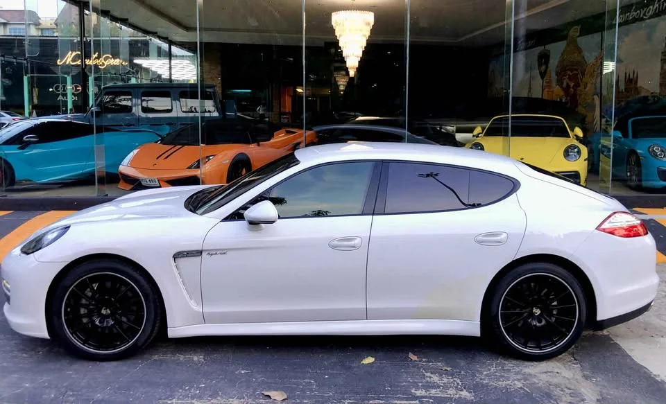 2012 Porsche Panamera I 2