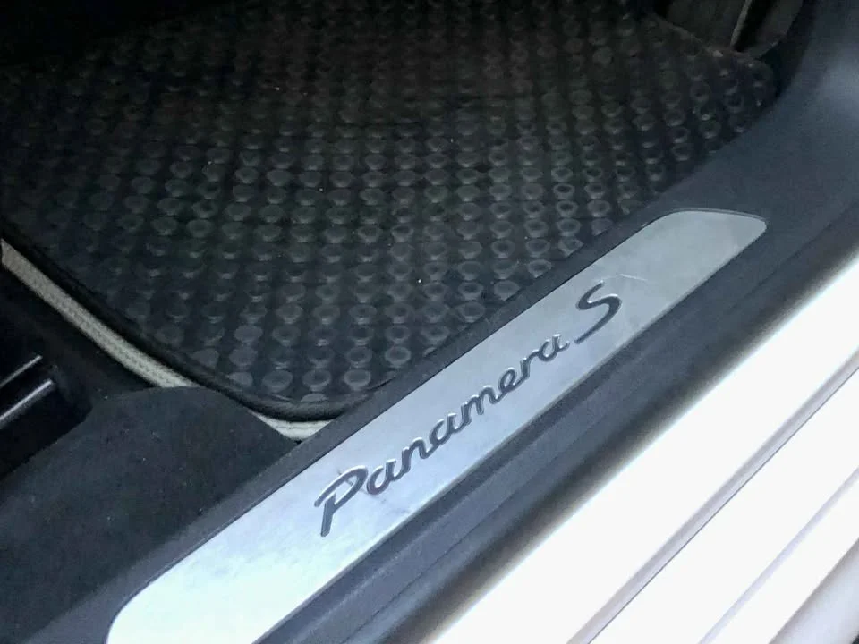 2012 Porsche Panamera I 3