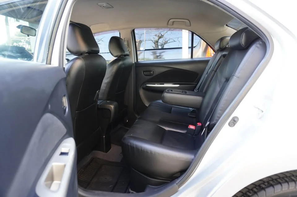 2010 Toyota Vios II 3