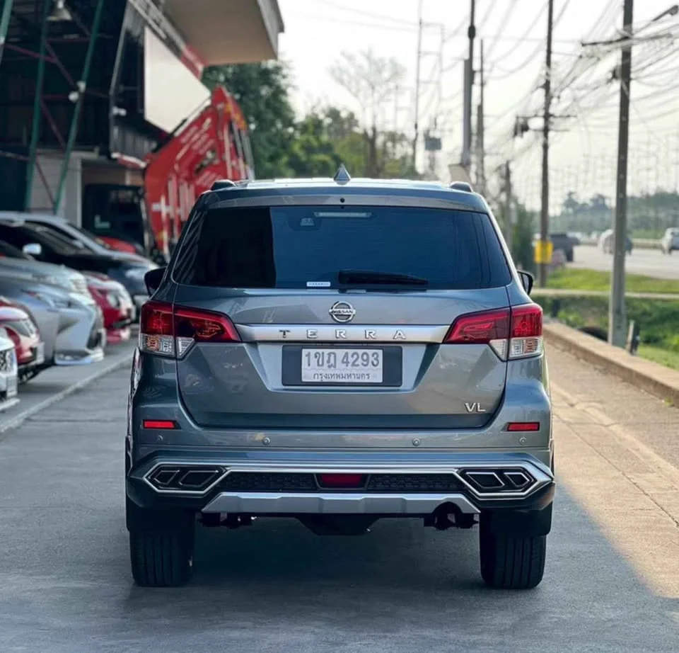 2018 Nissan Terra 3