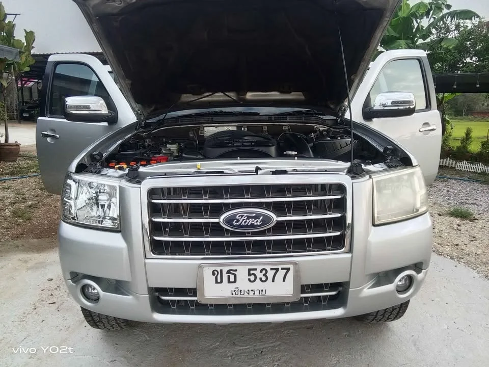 2008 Ford Everest I 3