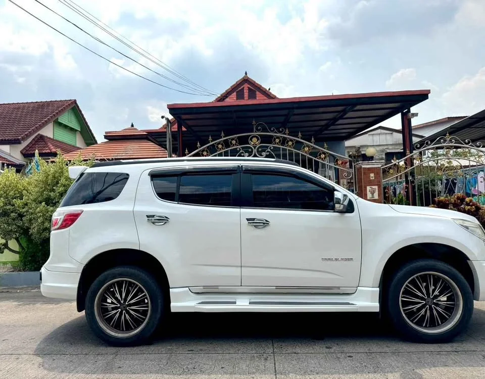2013 Chevrolet TrailBlazer II 3