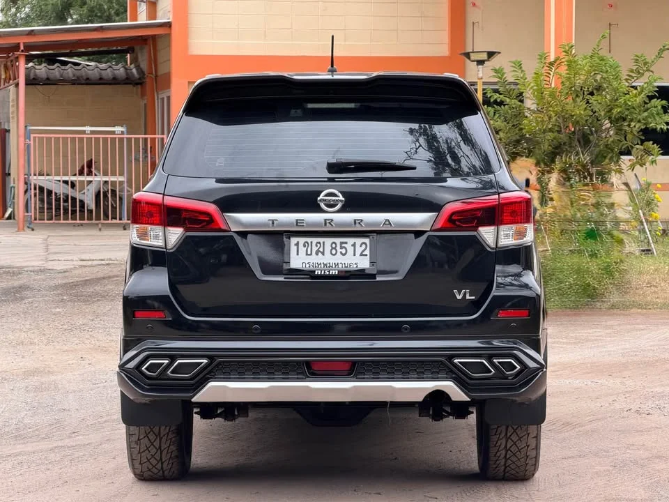 2018 Nissan Terra 2