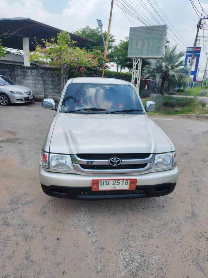 2004 Toyota Hilux Tiger VI 3