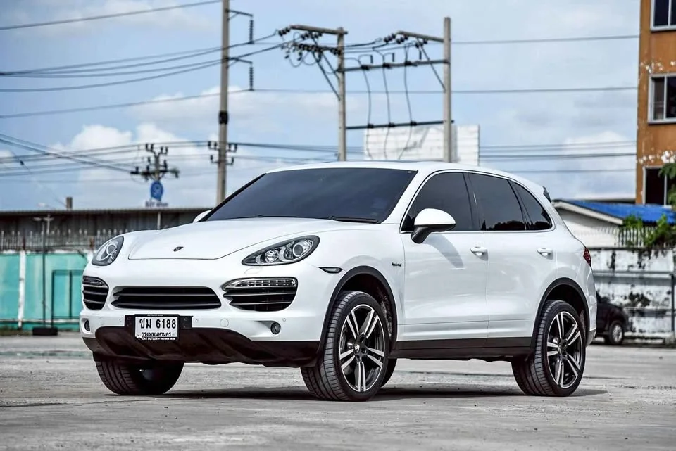2011 Porsche Cayenne II 3