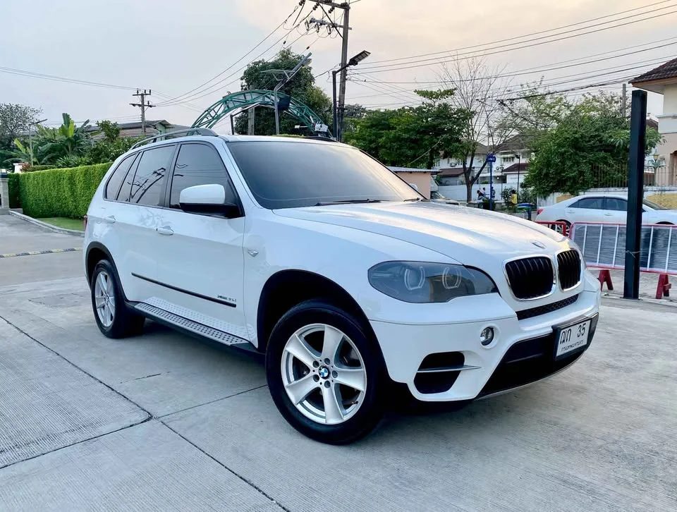 2011 BMW X5 E70 2