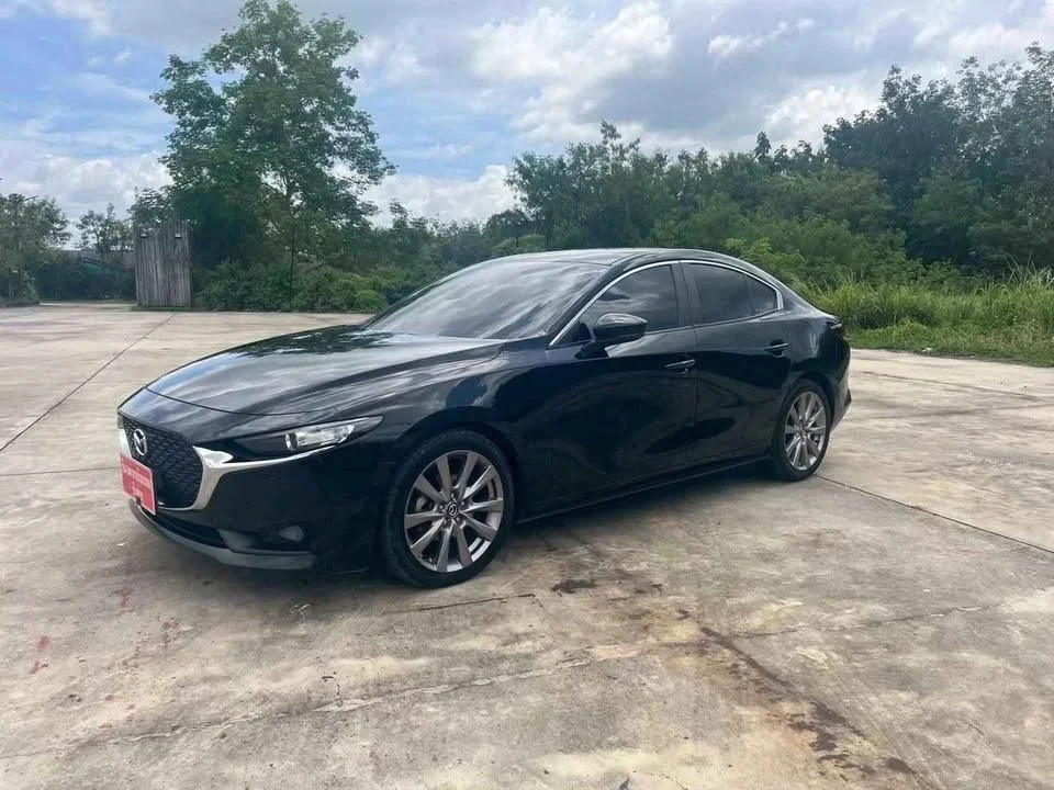 2019 Mazda 3 IV 2