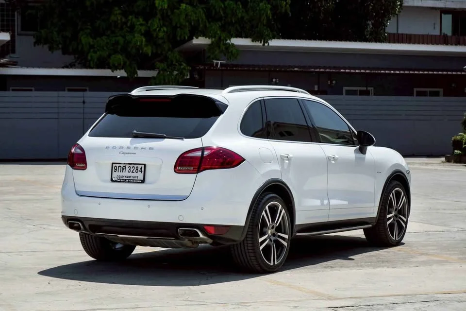 2012 Porsche Cayenne II 3