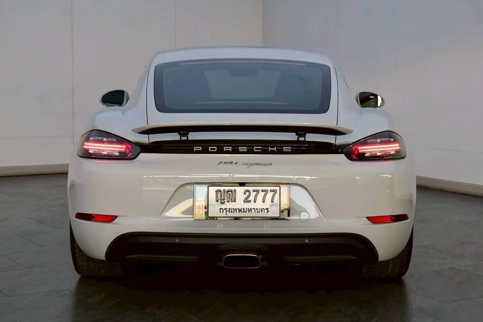 2018 Porsche 718 Boxster and Cayman IV 3