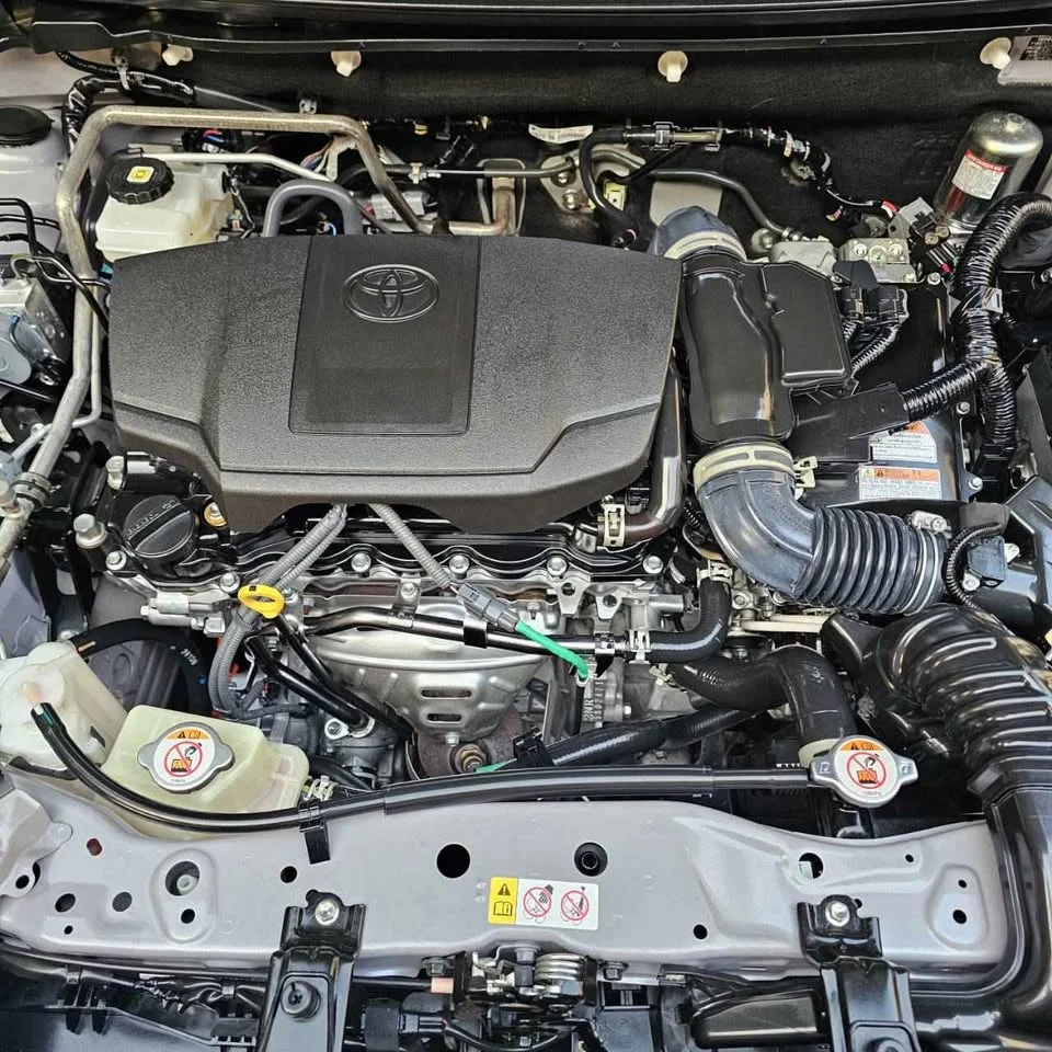 2024 Toyota Yaris Cross AC200 2