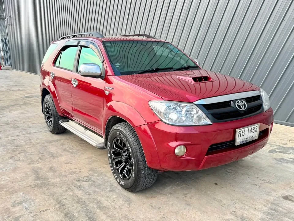 2006 Toyota Fortuner I 3