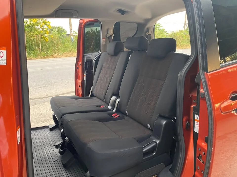 2018 Toyota Sienta II 3