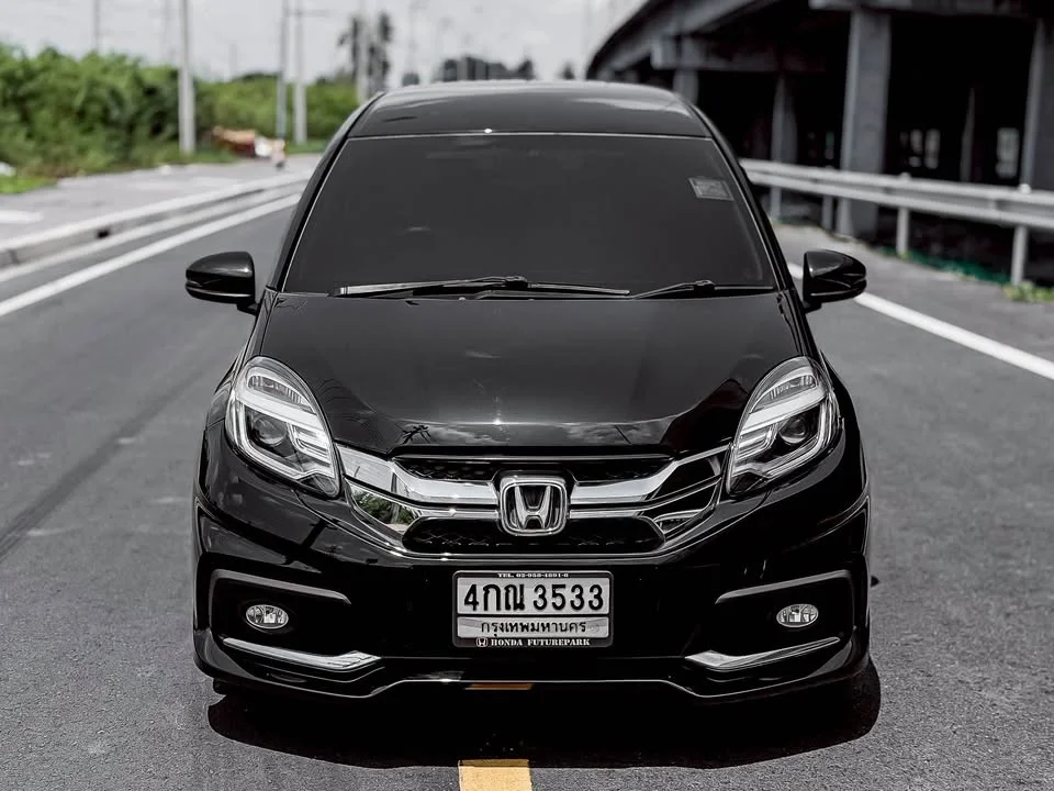 2015 Honda Mobilio II 3