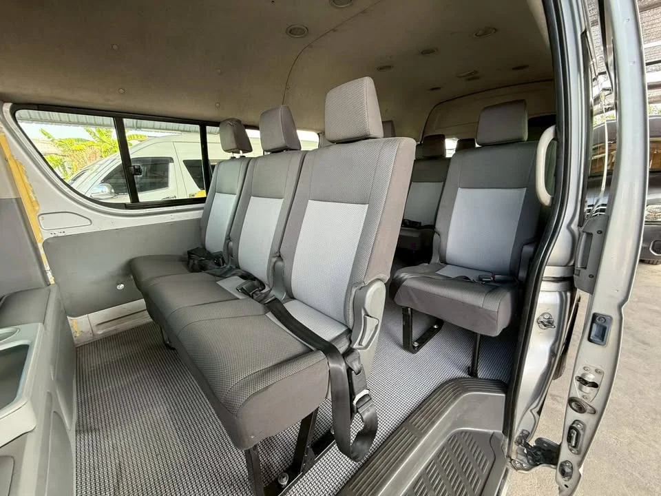 2009 Toyota Commuter V (H200) 2