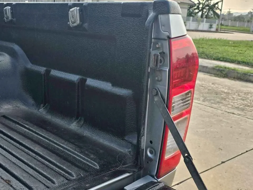 2013 Isuzu D-Max II (RT) 3