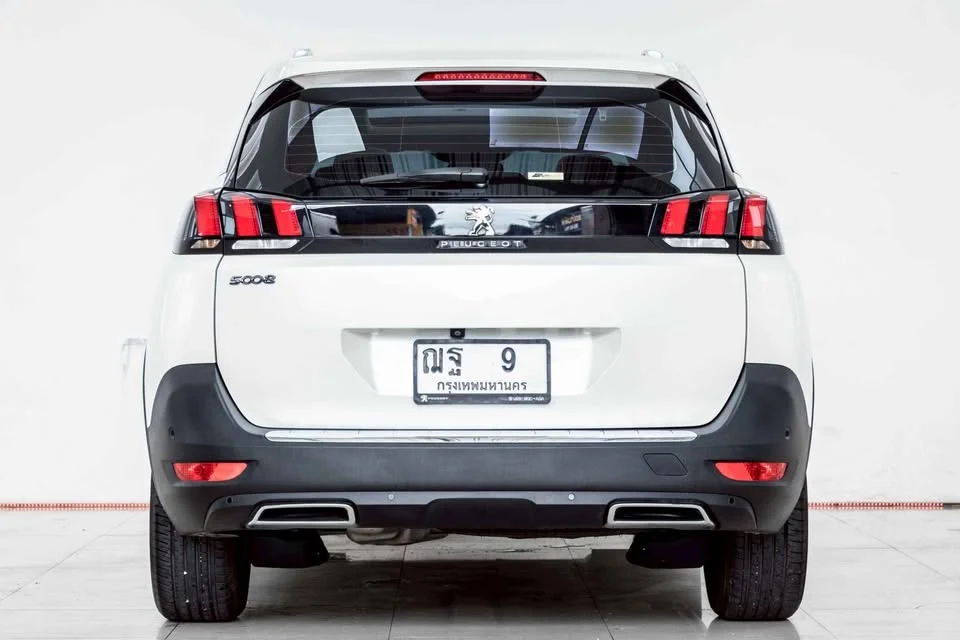 2021 Peugeot 5008 II 3