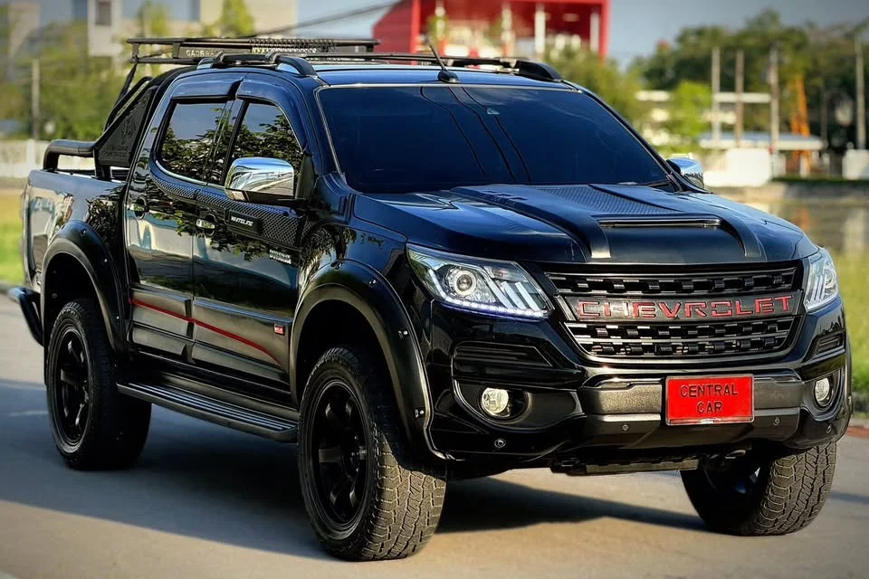 2017 Chevrolet Colorado II 3