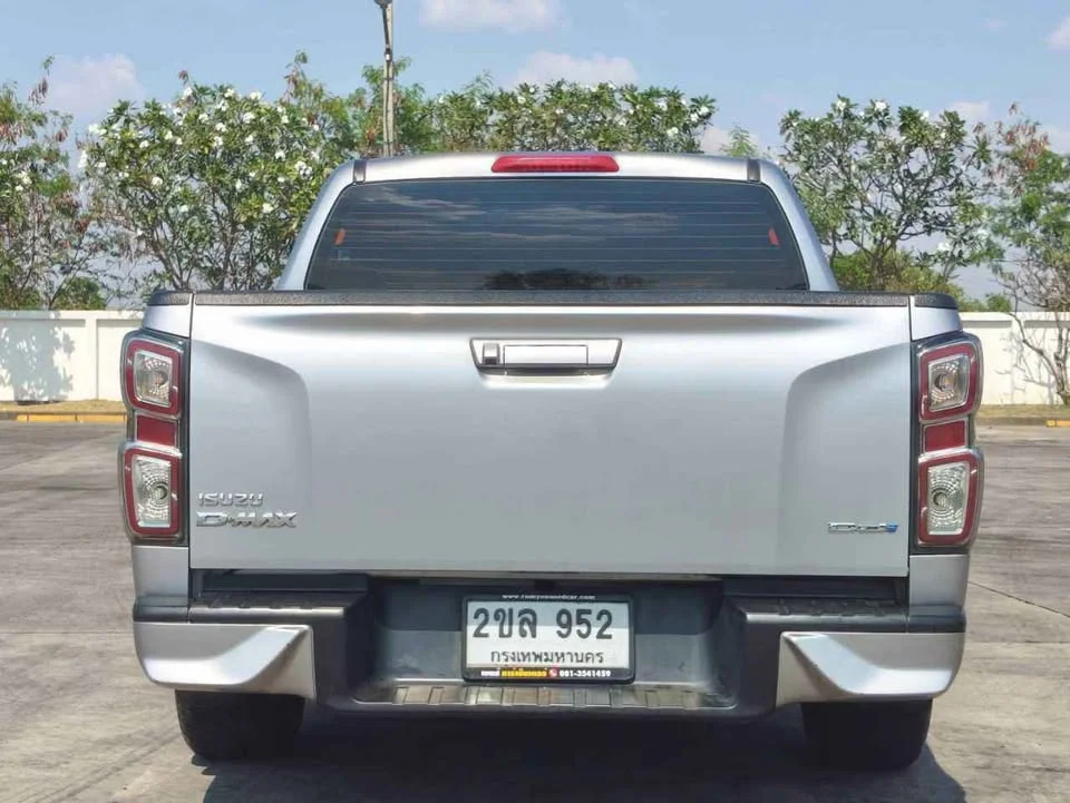 2022 Isuzu D-Max III (RG) 3