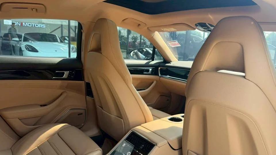 2021 Porsche Panamera II 3