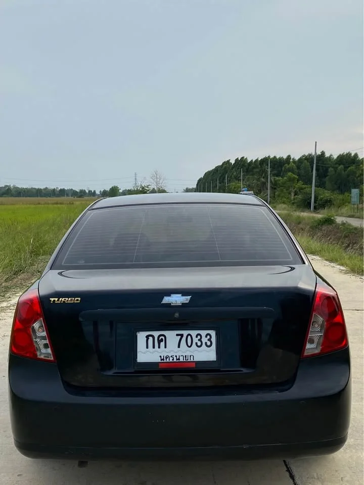 2004 Chevrolet Optra 3