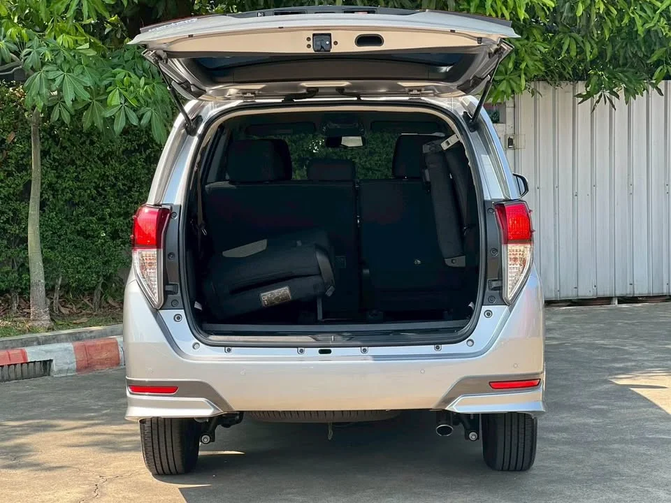 2021 Toyota Innova II 2