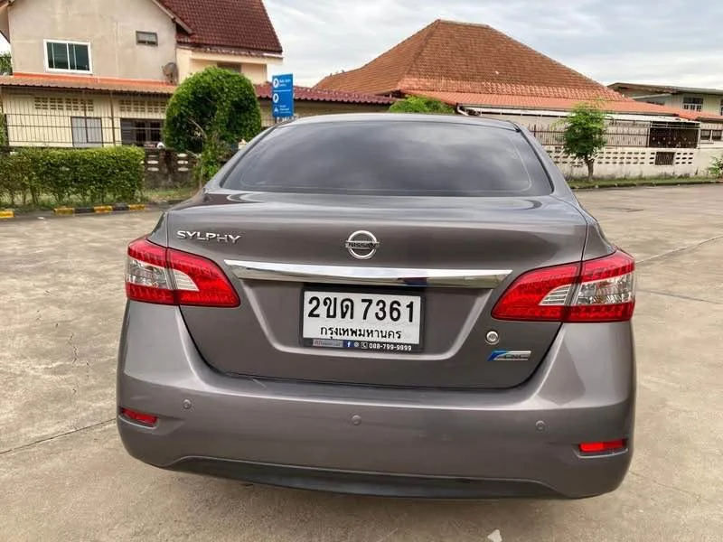 2013 Nissan Sylphy III (B17) 2