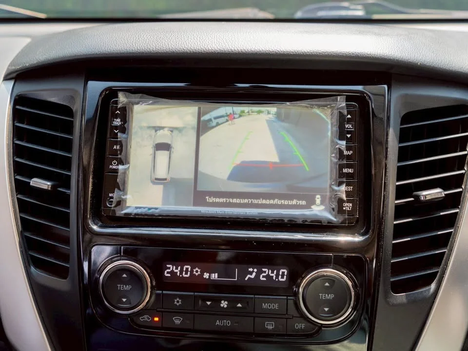 2016 Mitsubishi Pajero Sport III 3