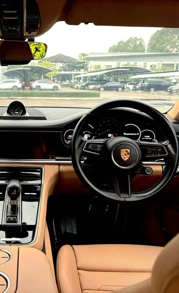 2021 Porsche Panamera II 2