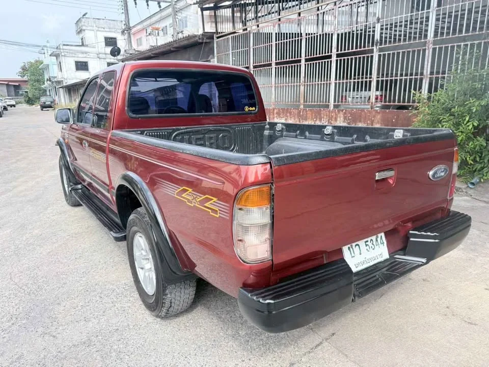 2003 Mazda 2500 Fighter V 2