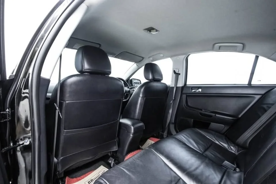 2010 Mitsubishi Lancer IX 2