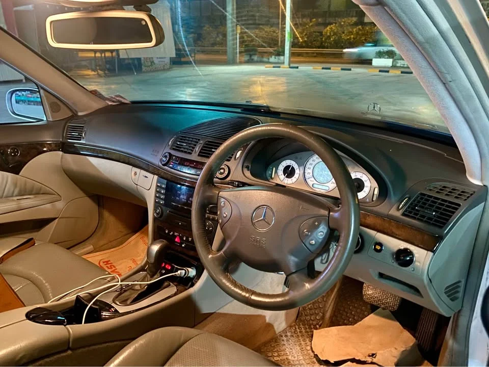 2004 Benz E-Class W211 3