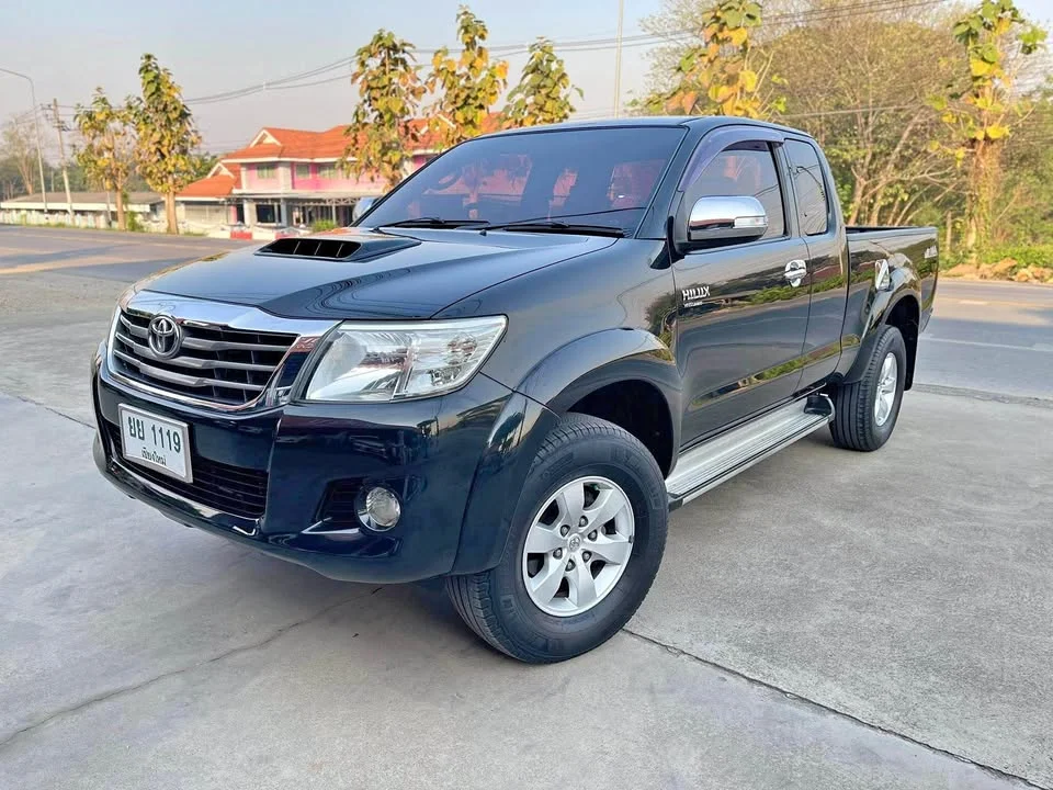 2013 Toyota Hilux VII 3