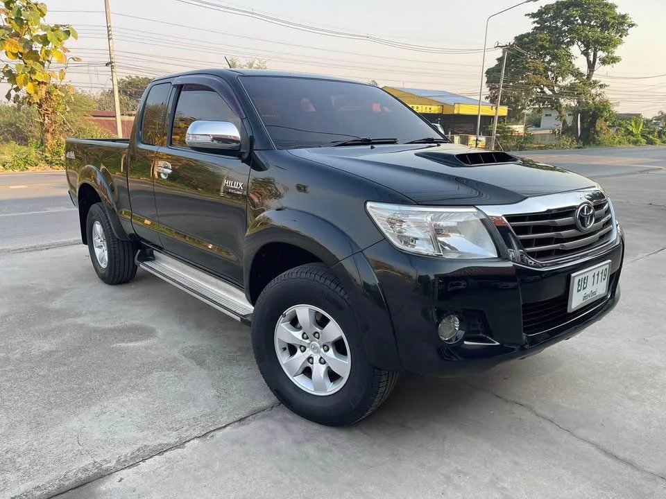 2013 Toyota Hilux VII 2