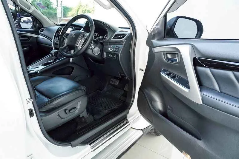 2018 Mitsubishi Pajero Sport III 3