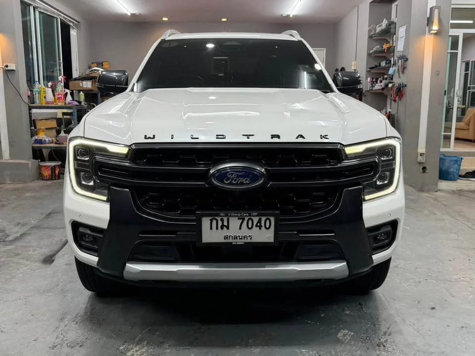 2023 Ford Everest III 3