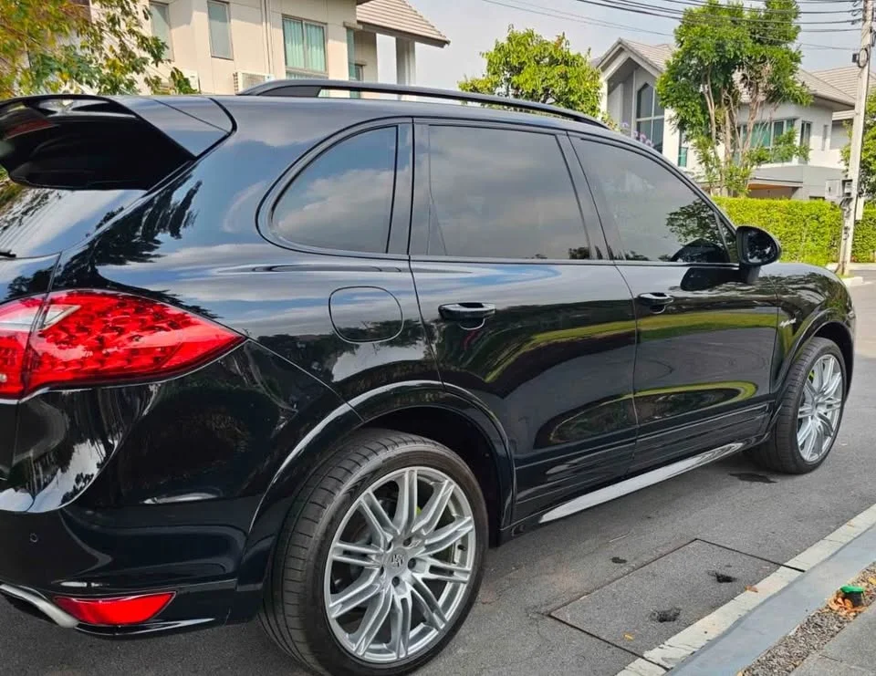 2013 Porsche Cayenne II 3
