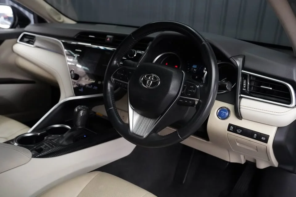 2020 Toyota Camry VIII (XV70) 3