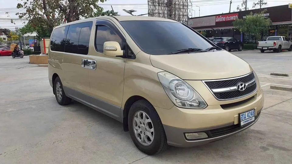 2011 Hyundai H-1 II 3