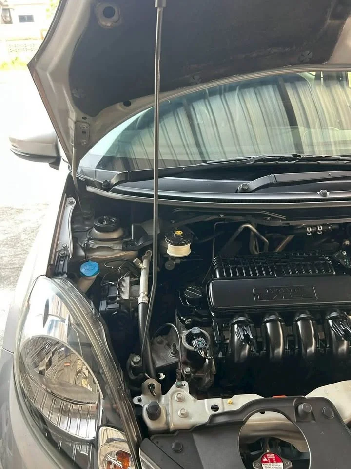2015 Honda Mobilio II 3