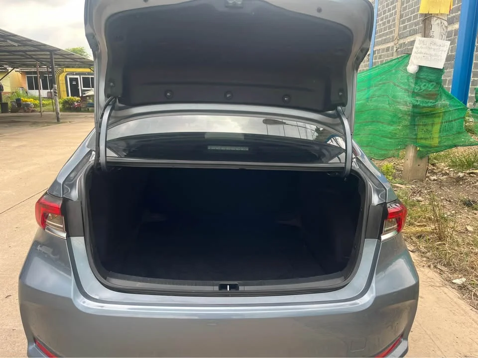 2019 Toyota Corolla Altis XII (E210) 3