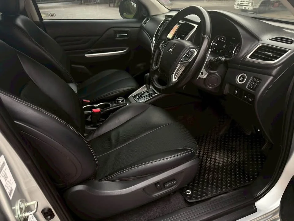 2018 Mitsubishi Triton V 2