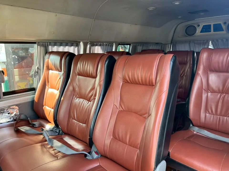 2006 Toyota Commuter V (H200) 2