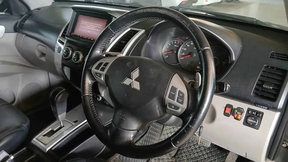 2014 Mitsubishi Pajero Sport II 3