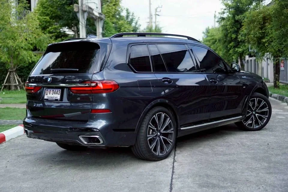 2022 BMW X7 G07 3